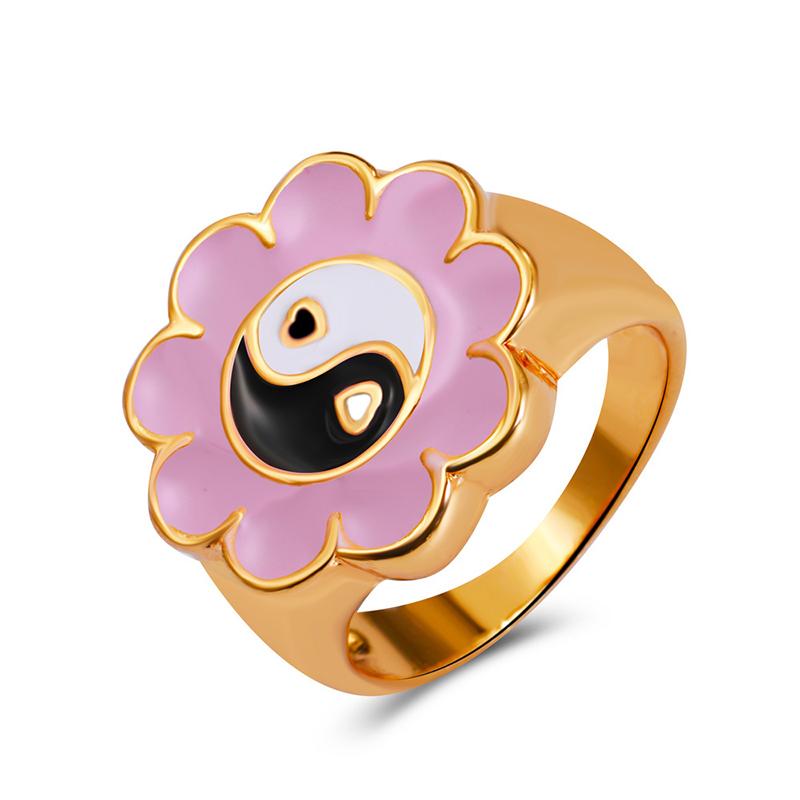Tai Chi Flower Ring